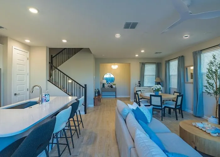Oasis With Private Yard, Pool And Firepit Phoenix